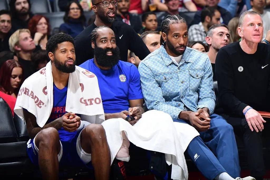 雷火电竞-包含福建队鏖战快船，乔治统治全场的词条